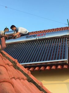 Sửa máy nước nóng năng lượng mặt trời tại Hồ Chí Minh