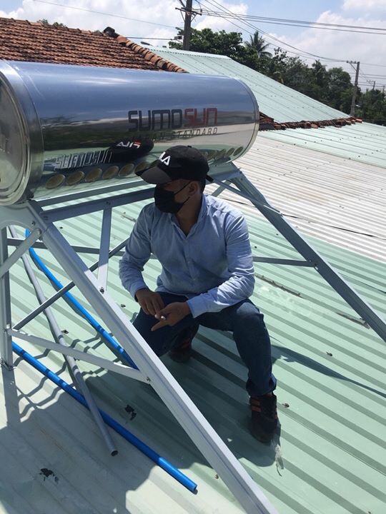 Sửa máy nước nóng năng lượng mặt trời Phú Giáo